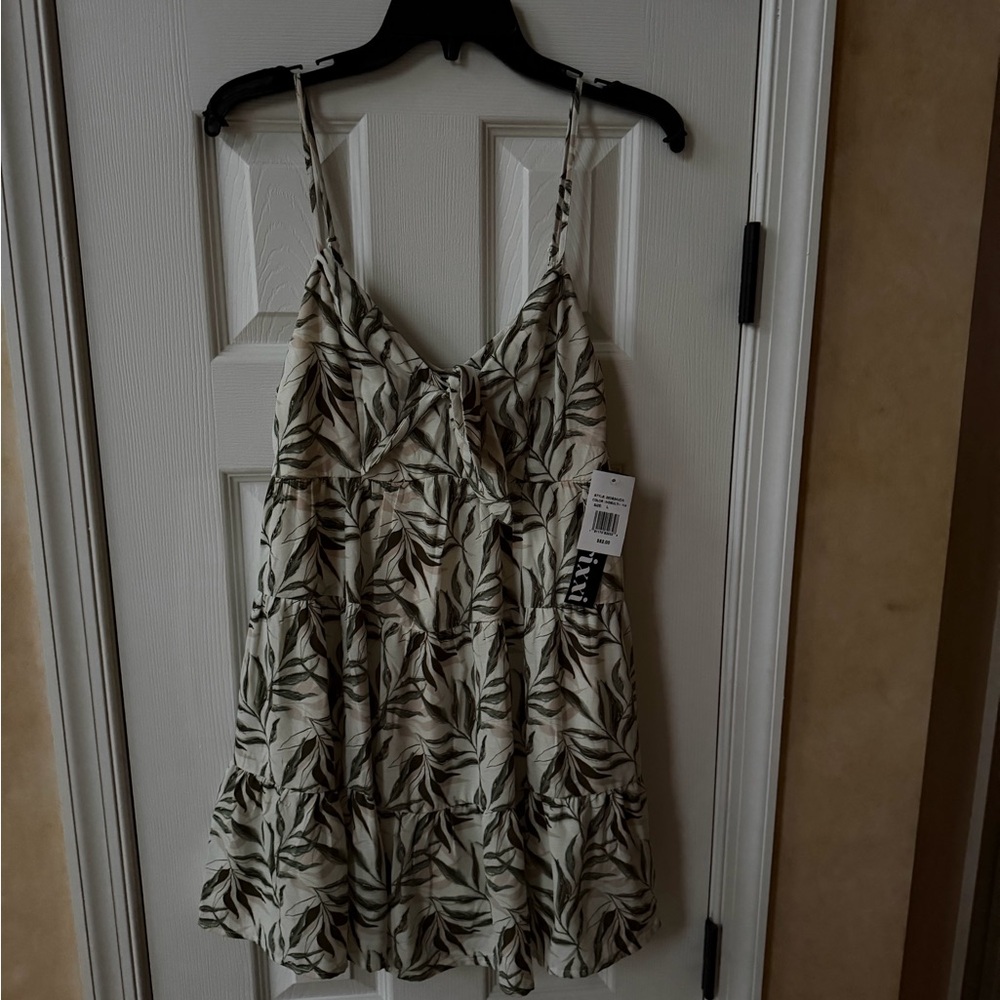 Trixxi Cream and Green Leaf Print dress Vacation Luau adjustable straps